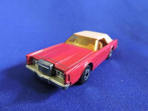 Matchbox Superfast 28 LINCOLN CONTINENTAL Mk V Lesney like Hot Wheels ....