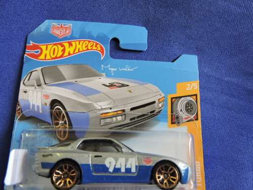 Hot Wheels PORSCHE 944 TURBO ( Blue and Grey 944 )
