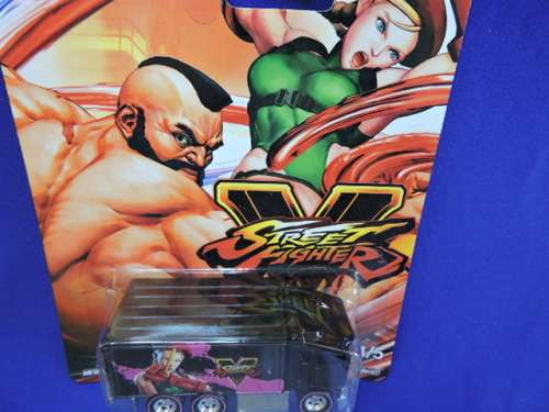 Hot Wheels HIWAY HAULER 5/5 ( Capcom STREET FIGHTER ) with real rider tyres .......