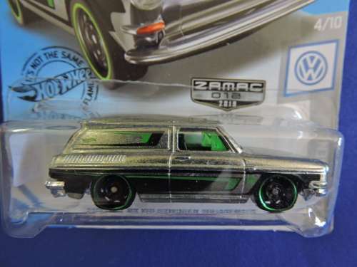 Hot Wheels Volkswagen VW Squareback ( ZAMAC ) Long Card..