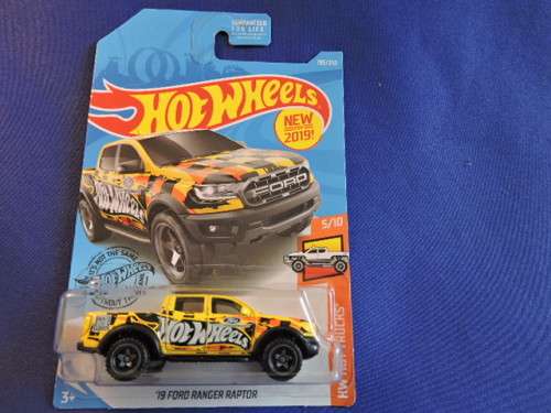 Hot Wheels FORD RANGER Double Cab Bakkie Raptor (Yellow) Long Card # BAKKIE BONANZA #..