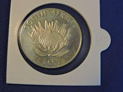 UNC Nelson Mandela Peace Prize R1 Silver Coin with certificate Issued 2007