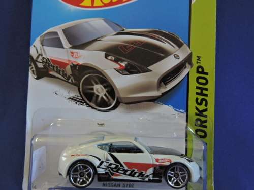 Hot Wheels NISSAN 370Z  like Datsun ( GReddy White ) Long Card...