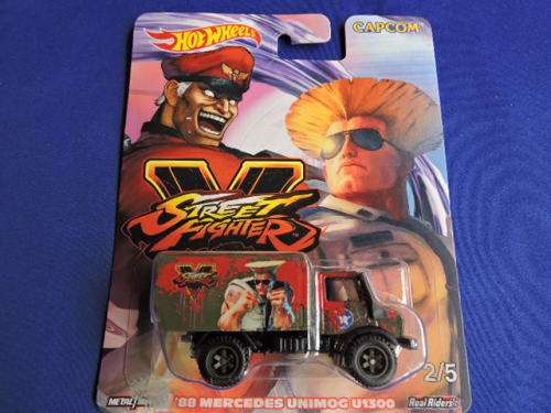 Hot Wheels Mercedes Benz Unimog 1300 ( Capcom Street Fighters 2/5 ) Real Riders