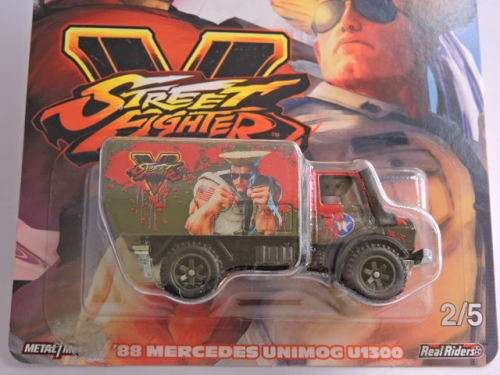 Hot Wheels Mercedes Benz Unimog 1300 ( Capcom Street Fighters 2/5 ) Real Riders