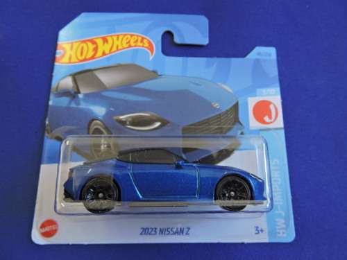 Hot Wheels NISSAN Z ( Blue ) Like Datsun