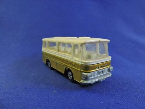 Matchbox Lesny SETRA COACH Bus No.12  (  Orange  )  Loose model