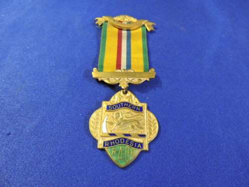 MASONIC MEDAL JEWEL  RAOB Southern Rhodesia with enameling Free Mason Item