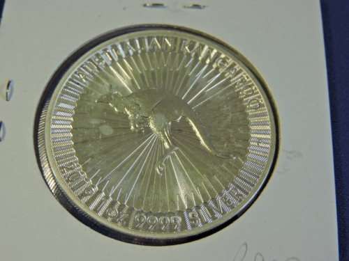 2019 $1 Dollar Australian Kangaroo 1oz  Fine Silver coin