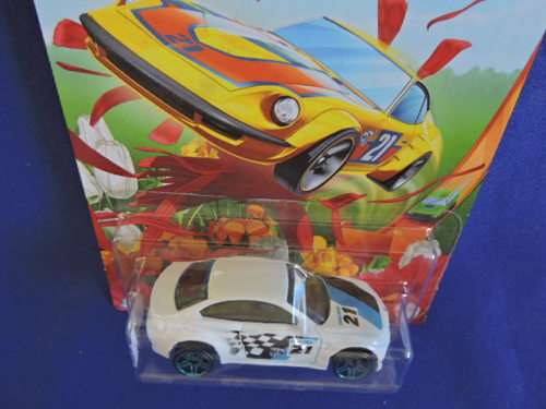 Hot Wheels BMW  M2  ( #21 ) on Datsun Card ?