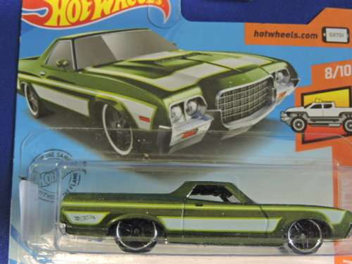 Hot Wheels FORD Ranchero ( Green white stripe )