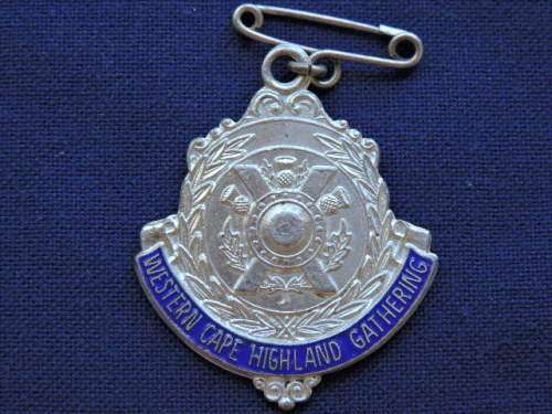 Western Cape Highland Gathering BADGE with enameling Like medal  D32