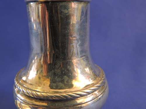 Hallmarked Sterling Silver Caster Sugar Shaker LONDON 1770