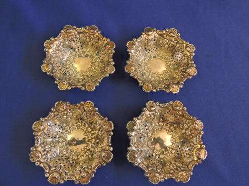 Hallmarked Sterling Silver 4 x Matching Bonbon Dishes BIRMINGHAM 1907
