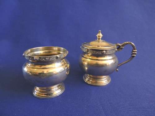 Hallmarked Sterling Silver mustard and salt pot Birmingham 1938 Retailed by Harrods