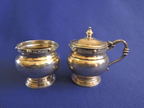 Hallmarked Sterling Silver mustard and salt pot Birmingham 1938 Retailed by Harrods