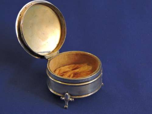 Hallmarked Sterling Silver lidded trinket box Birmingham 1922
