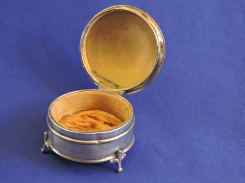 Hallmarked Sterling Silver lidded trinket box Birmingham 1922