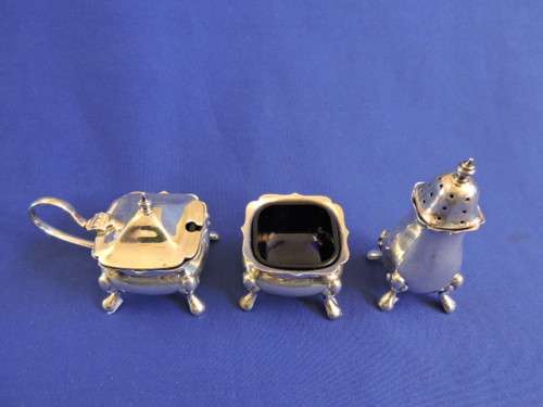 Hallmarked Sterling Silver Cruet set 3pc. Birmingham 1957/58