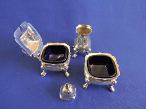 Hallmarked Sterling Silver Cruet set 3pc. Birmingham 1957/58