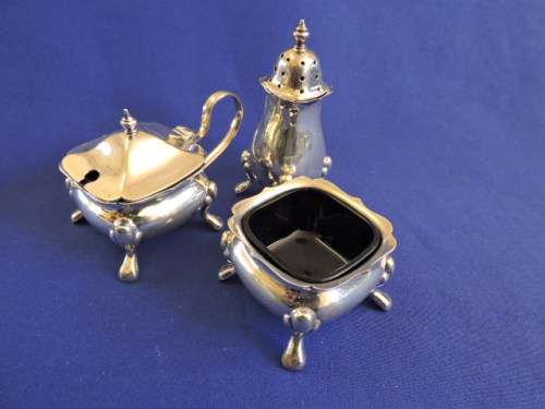 Hallmarked Sterling Silver Cruet set 3pc. Birmingham 1957/58