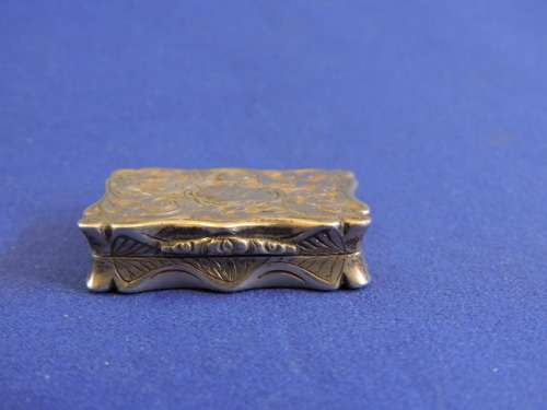Hallmarked Sterling Silver Vinaigrette  Maker: Edward Smith  Birmingham 1843