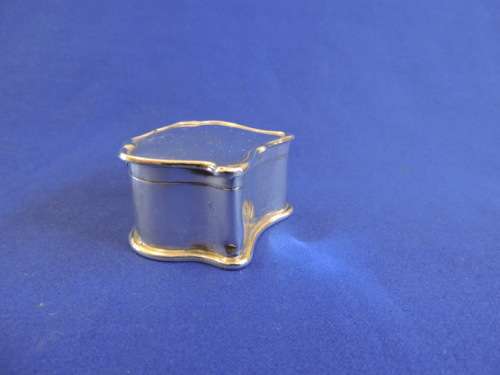 Hallmarked Sterling Silver Ring / Trinket box