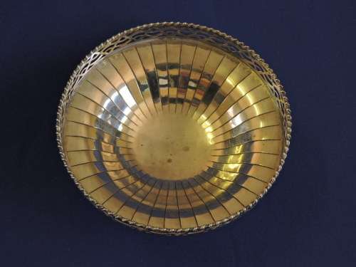Hallmarked Sterling Silver Short Tazza / Footed Bowl Birmingham 1946