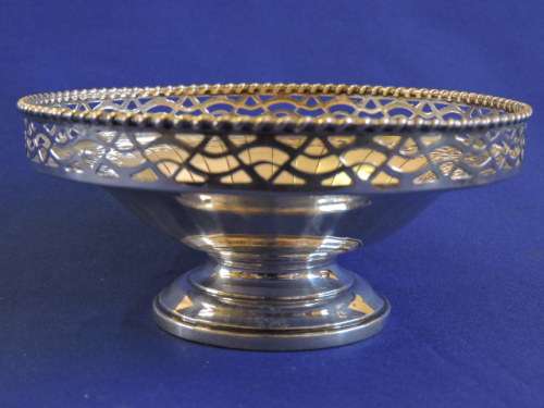 Hallmarked Sterling Silver Short Tazza / Footed Bowl Birmingham 1946