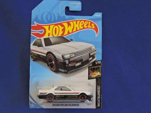 Hot Wheels NISSAN Skyline RS (  White ) Like Datsun
