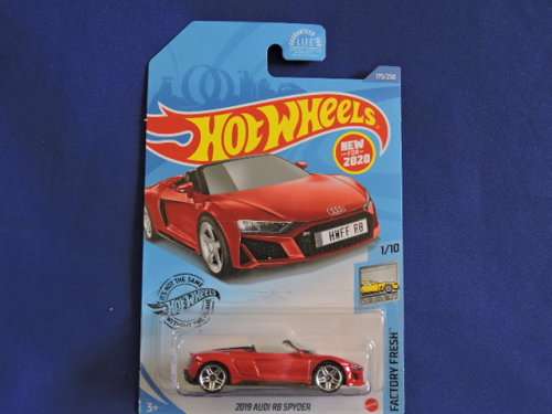 Hot Wheels AUDI R8 Spyder ( Red ) like Hot Wheels