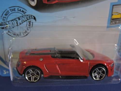 Hot Wheels AUDI R8 Spyder ( Red ) like Hot Wheels