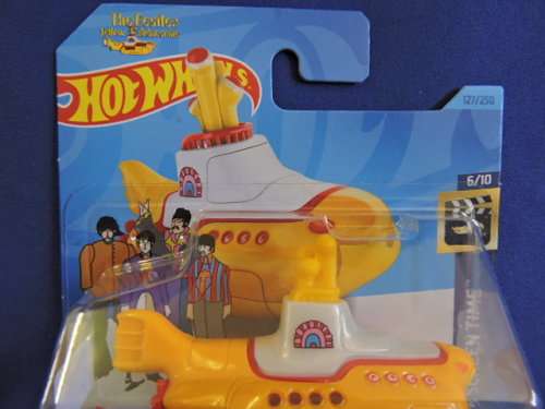 Hot Wheels THE BEATLES YELLOW SUBMARINE ( Yellow ) 127/250 card