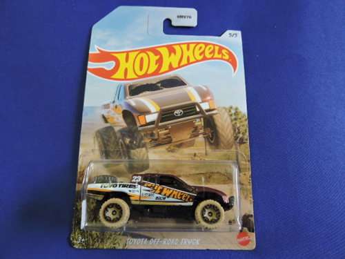 Hot Wheels Toyota Off-Road Truck ( Plum #23 )