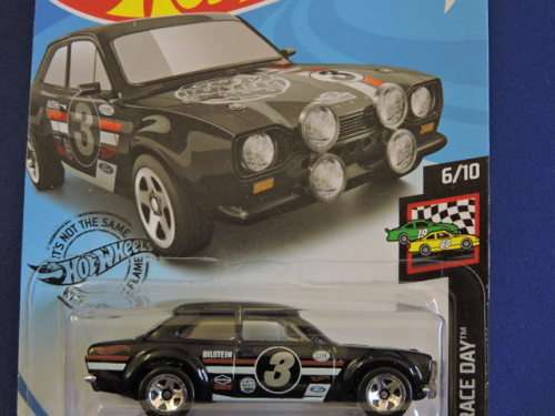 Hot Wheels FORD ESCORT RS1600 ( Black Gum ball )
