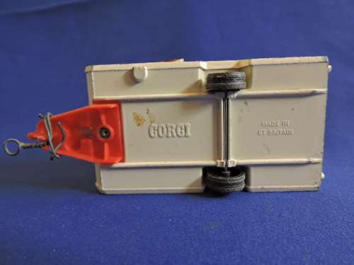 Corgi Toys Caravan Like Dinky Toys