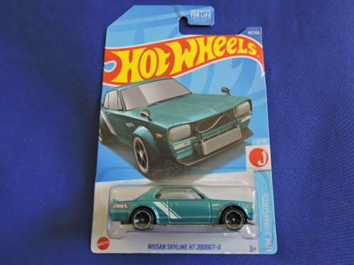 Hot Wheels NISSAN Skyline HT 2000 GT-X ( Turquoise ) Like Datsun