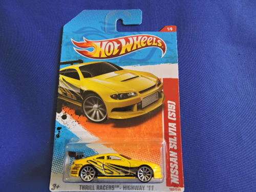Hot Wheels NISSAN Silvia S15 ( Yellow ) Like Datsun