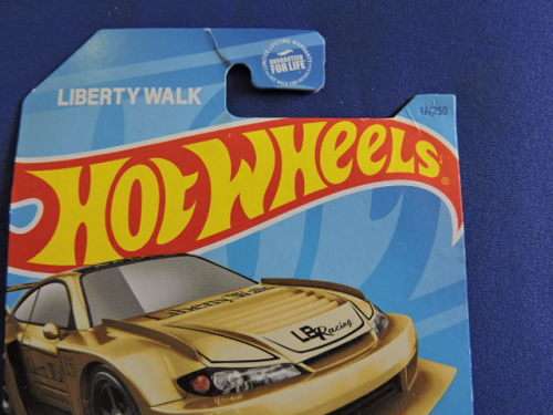 Hot Wheels NISSAN Super silhouette Silvia S15 ( Liberty Walk  Gold ) Like Datsun