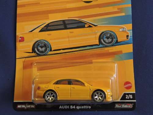 Hot Wheels AUDI S4 Quattro ( Yellow ) Car Culture full metal with Real Riders
