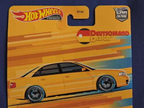 Hot Wheels AUDI S4 Quattro ( Yellow ) Car Culture full metal with Real Riders