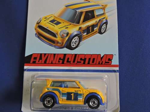 Hot Wheels MINI COOPER Challenge ( Yellow #1 )