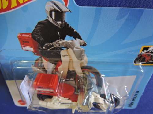 Hot Wheels HONDA Super Cub Custom Scooter motorbike motorcycle ( White & Red )