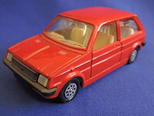 Corgi Toys AUSTIN MINI METRO 1.3 HLS  ( Red )  Like Dinky Toys  #  PRICE REDUCED #
