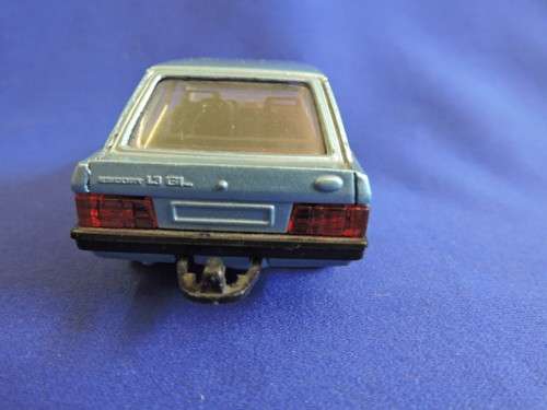 Corgi Toys FORD ESCORT 1.3 GL  ( Blue )  Like Dinky Toys