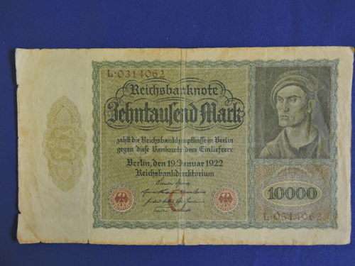 Reichsbanknote German Bank Note Behntaulend Mark 1922
