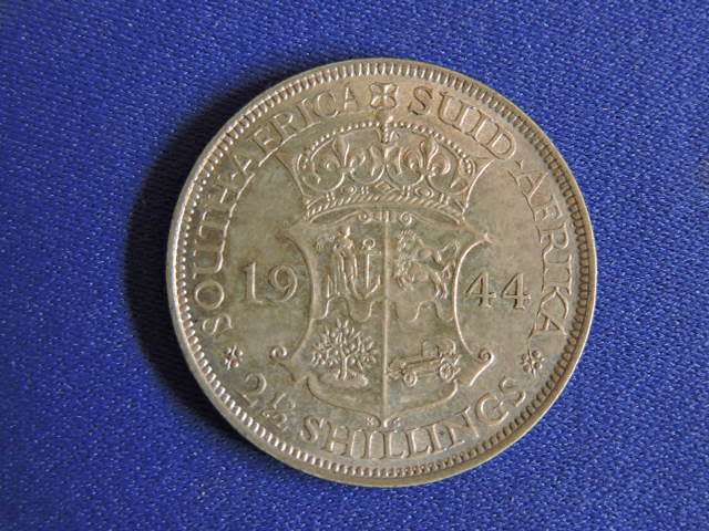 1944 SA Union 2 1/2 Shilling Half Crown silver coin