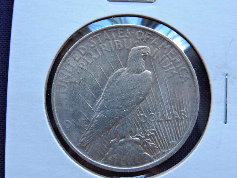 1922 USA Liberty One Dollar Peace Dollar  .900 Silver Coin