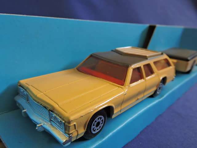 Matchbox K-68 SuperKings Dodge Monaco and Trailer 1/43 like Corgi like Dinky Toys
