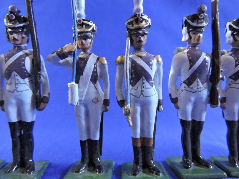 LEAD MILITARY SOLDIERS  French Military